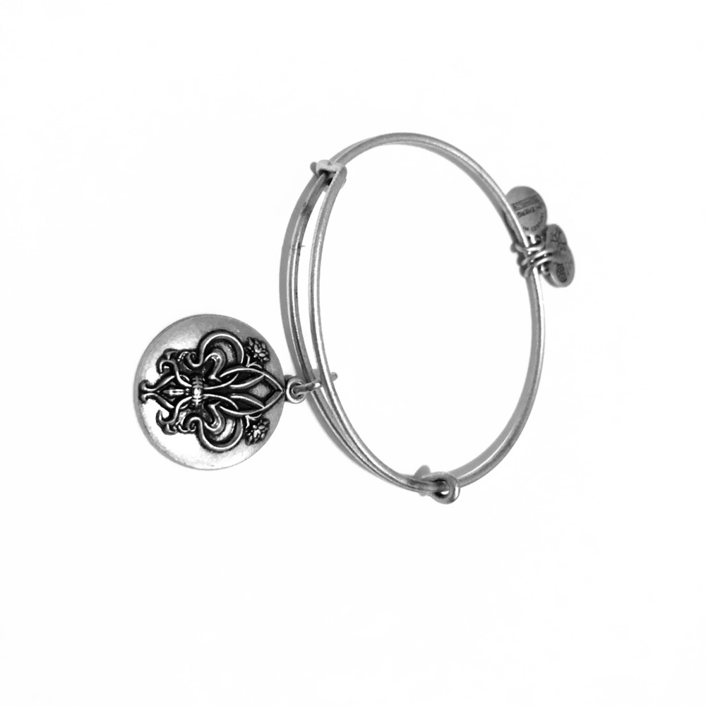 Fluer De Lis silver Alex and Ani